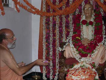 Srila Prabhupada Aratika