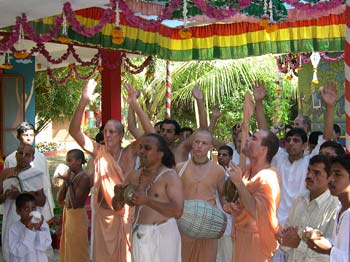 Abhiseka Kirtan