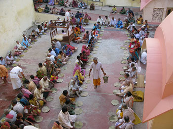 Govardhan Puja Radha Damodar Mandir